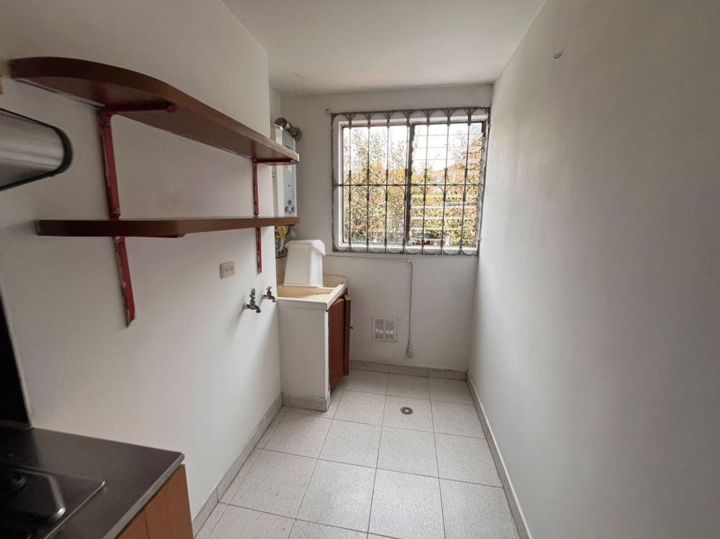 Apartamento de 2 alcobas en arriendo en Modelia Occidental, Bogotá, 68 m² · foto 14 de 16