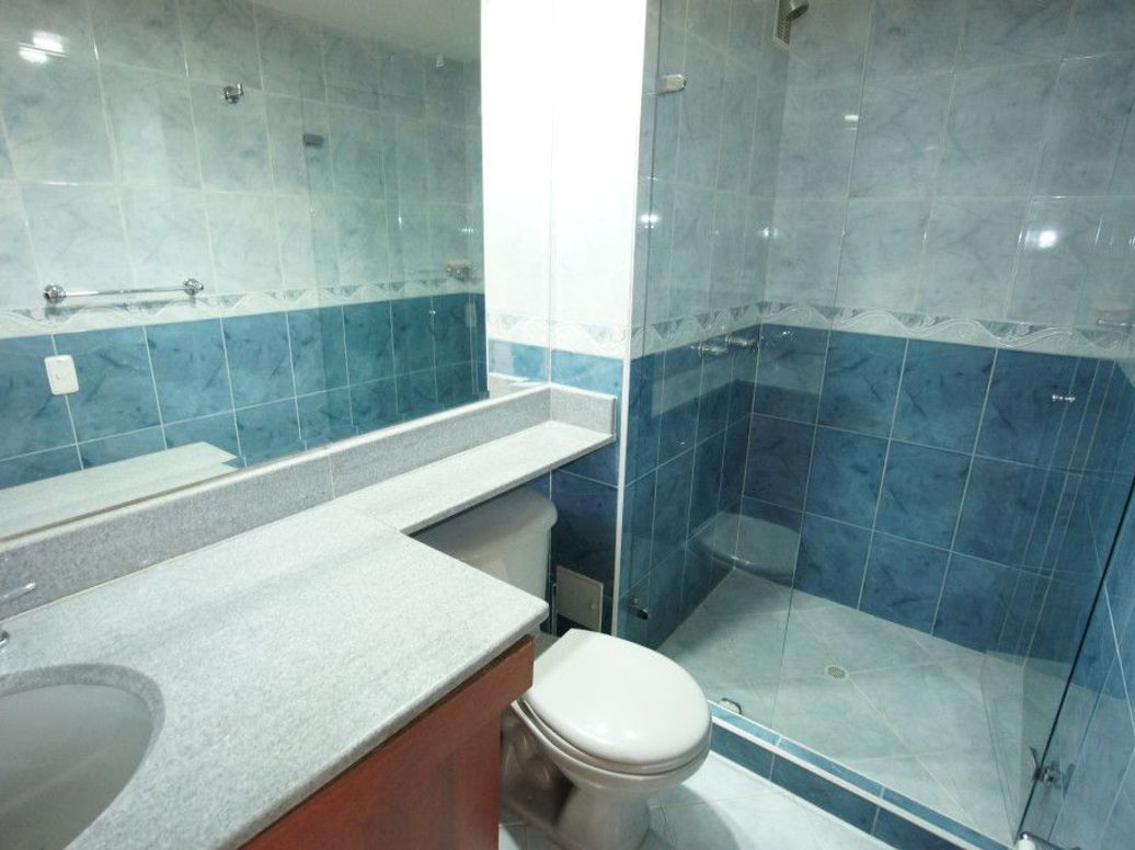 Casa de 3 alcobas en venta en Cr Jardines De Gratamira, Bogotá, 174 m² · foto 10 de 20
