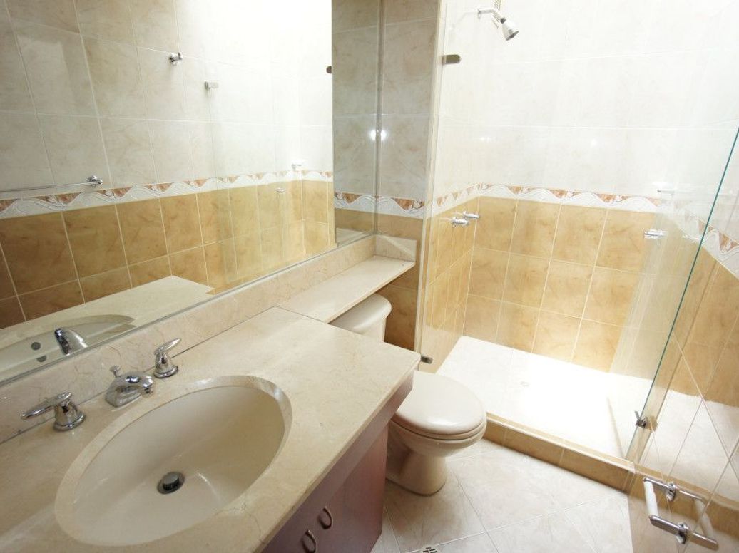 Casa de 3 alcobas en venta en Cr Jardines De Gratamira, Bogotá, 174 m² · foto 14 de 20