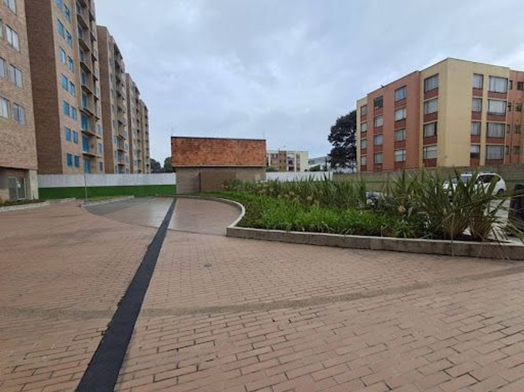 Apartamento de 2 alcobas en arriendo en Florida Blanca, Bogotá, 51 m² · foto 2 de 20