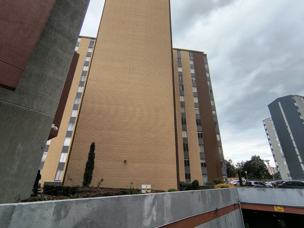 Apartamento de 3 alcobas en venta en Gilmar, Bogotá, 63 m² · foto 6 de 17