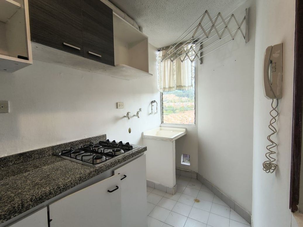 Apartamento de 3 alcobas en venta en Gilmar, Bogotá, 63 m² · foto 14 de 17
