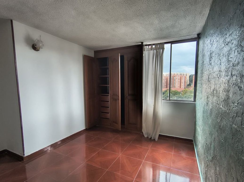Apartamento de 3 alcobas en venta en Gilmar, Bogotá, 63 m² · foto 9 de 17