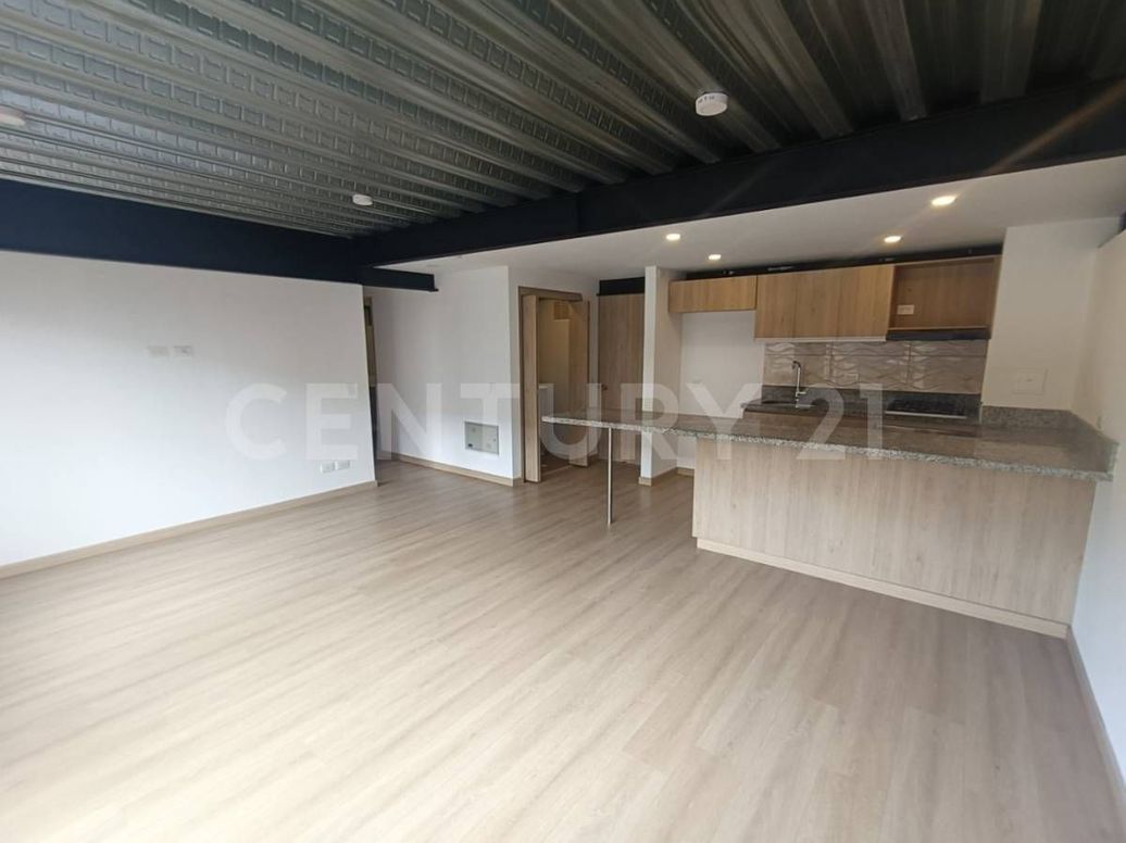 Apartamento de 2 alcobas en venta en Hayuelos, Bogotá, 68 m² · foto 2 de 11
