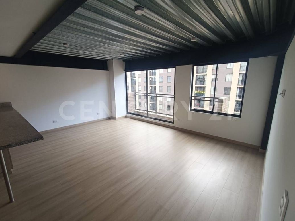 Apartamento de 2 alcobas en venta en Hayuelos, Bogotá, 68 m² · foto 4 de 11