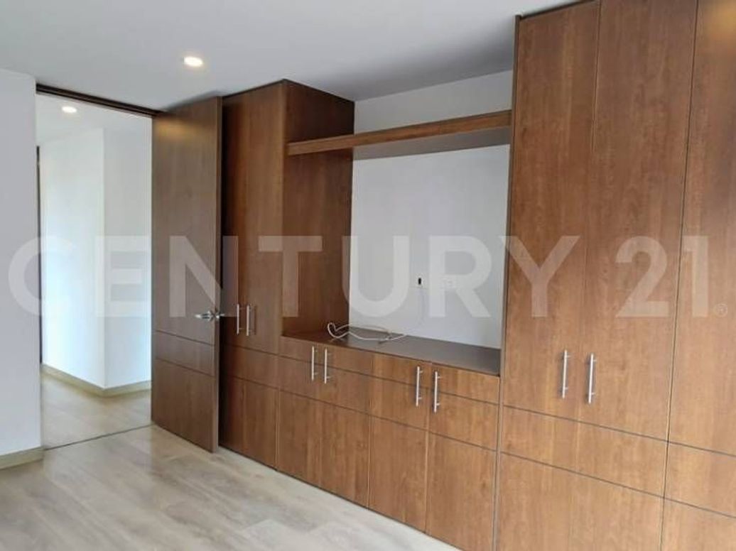 Apartamento de 3 alcobas en arriendo en Colina Campestre, Bogotá, 90 m² · foto 5 de 18
