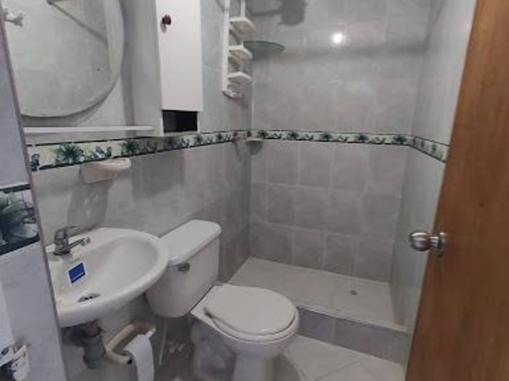 Apartamento de 2 alcobas en arriendo en San Antonio Norte, Bogotá, 32 m² · foto 7 de 11