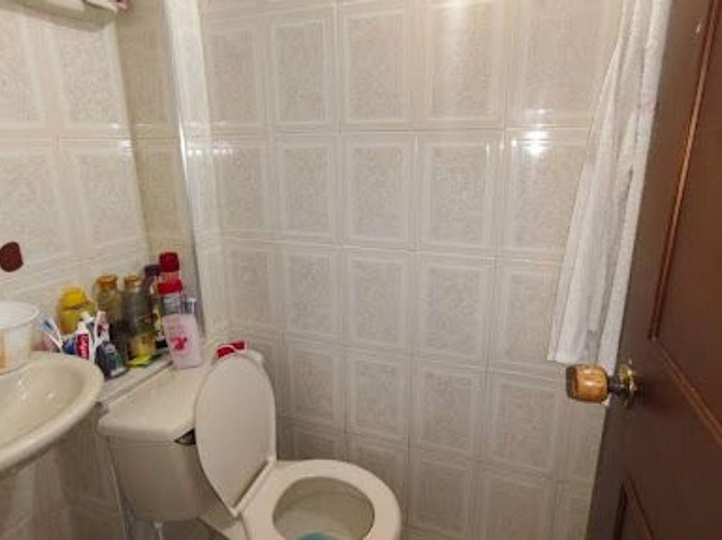 Casa de 10 alcobas en venta en La Riviera, Bogotá, 252 m² · foto 9 de 20
