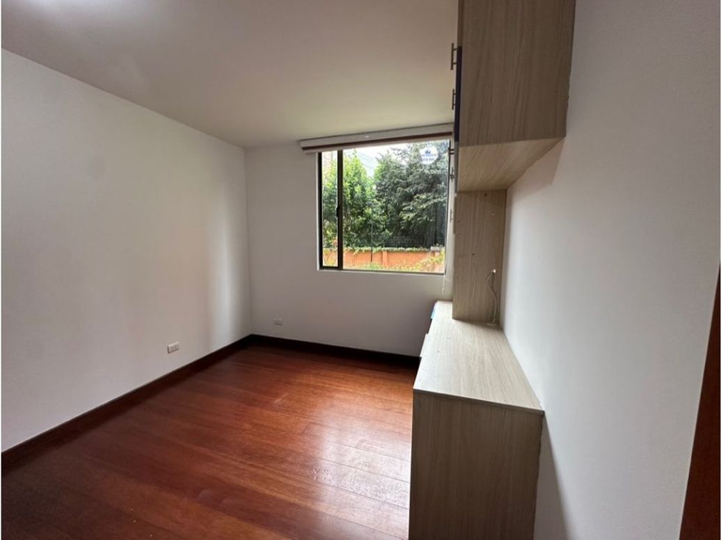 Apartamento de 3 alcobas en arriendo en San José De Bavaria, Bogotá, 123 m² · foto 7 de 20