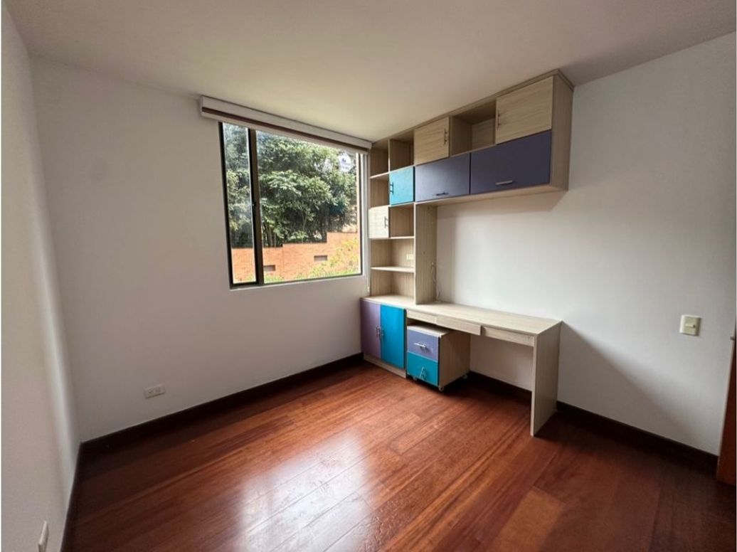 Apartamento de 3 alcobas en arriendo en San José De Bavaria, Bogotá, 123 m² · foto 5 de 20