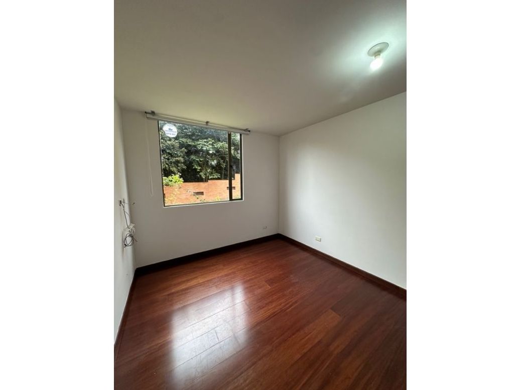 Apartamento de 3 alcobas en arriendo en San José De Bavaria, Bogotá, 123 m² · foto 9 de 20