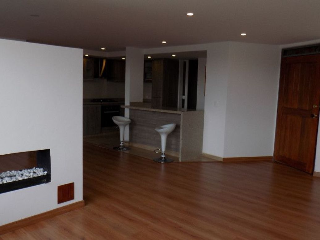 Apartamento de 2 alcobas en arriendo en San Patricio, Bogotá, 76 m² · foto 2 de 17