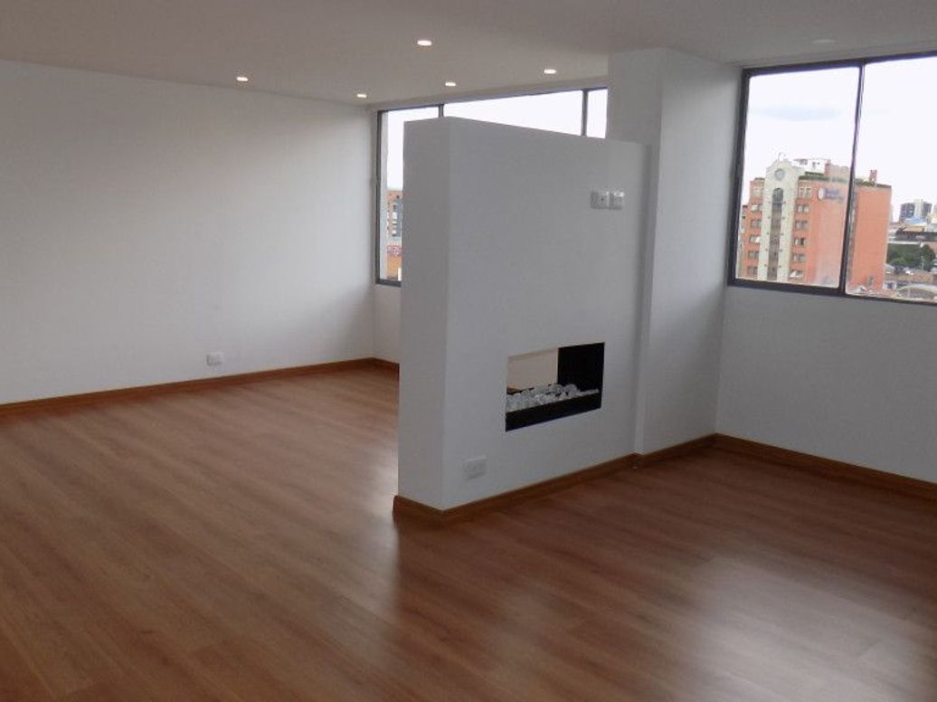 Apartamento de 2 alcobas en arriendo en San Patricio, Bogotá, 76 m² · foto 8 de 17