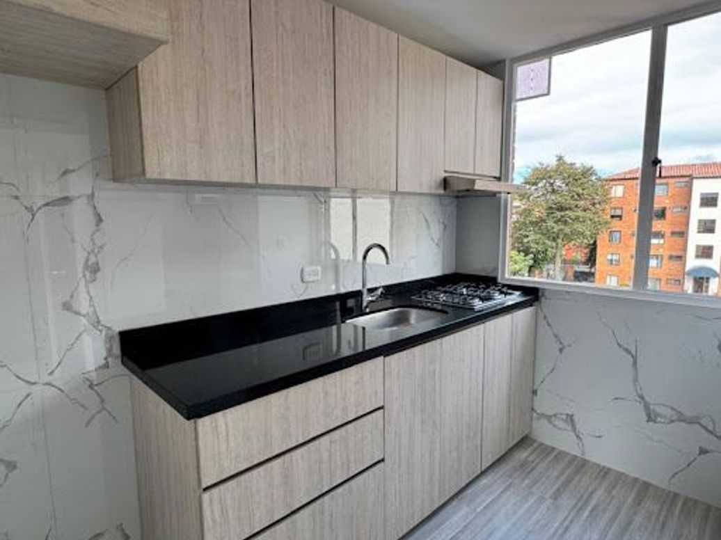 Apartamento de 3 alcobas en venta en Bolivia, Bogotá, 64 m² · foto 9 de 20