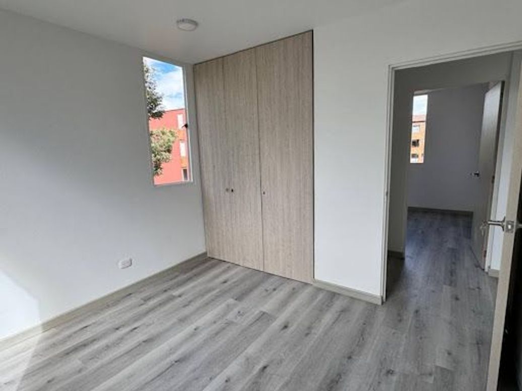 Apartamento de 3 alcobas en venta en Bolivia, Bogotá, 64 m² · foto 19 de 20