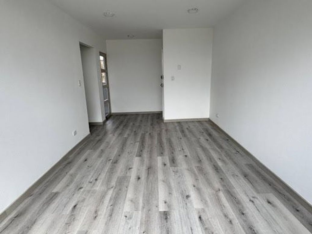 Apartamento de 3 alcobas en venta en Bolivia, Bogotá, 64 m² · foto 5 de 20