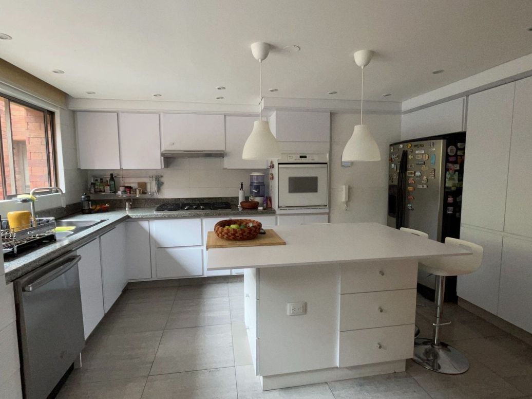 Apartamento de 2 alcobas en venta en Niza Suba, Bogotá, 143 m² · foto 6 de 20