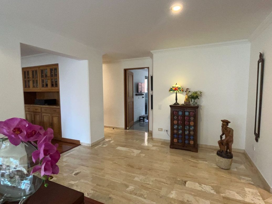 Apartamento de 2 alcobas en venta en Niza Suba, Bogotá, 143 m² · foto 13 de 20