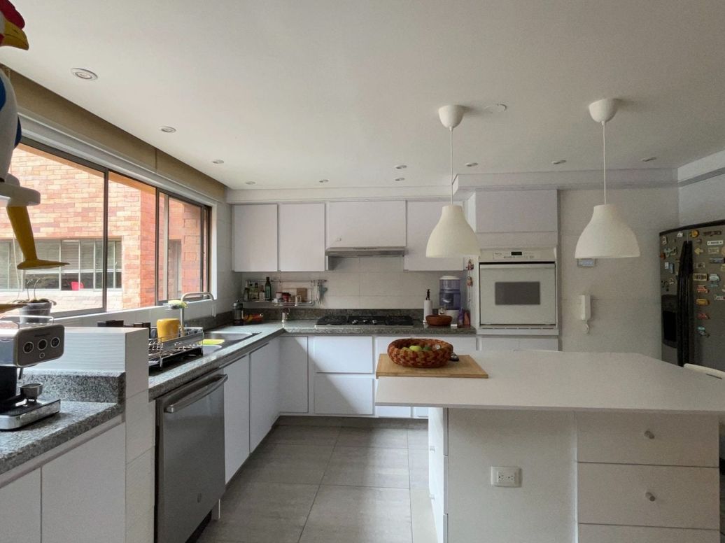 Apartamento de 2 alcobas en venta en Niza Suba, Bogotá, 143 m² · foto 5 de 20