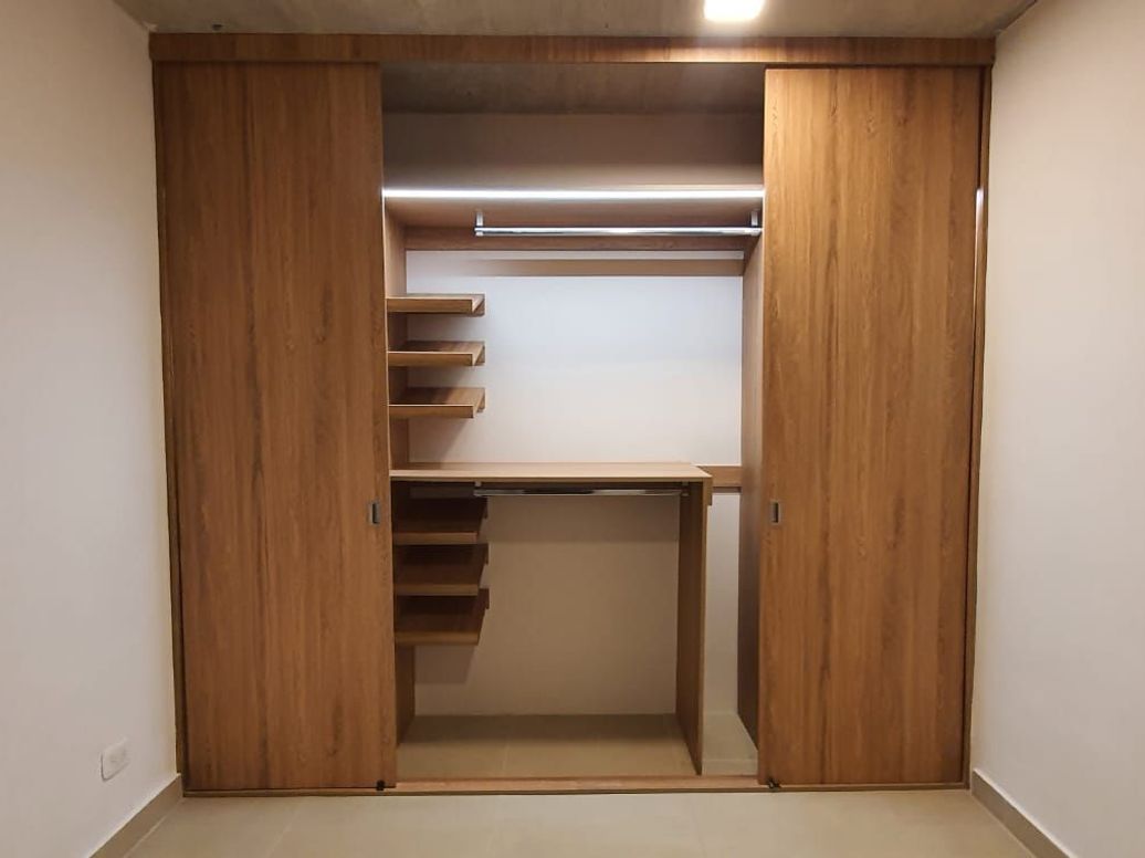 Apartamento de 1 alcoba en venta en El Plan, Bogotá, 35 m² · foto 3 de 12