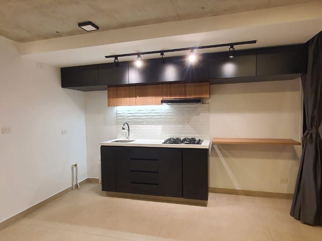 Apartamento de 1 alcoba en venta en El Plan, Bogotá, 35 m² · foto 5 de 12