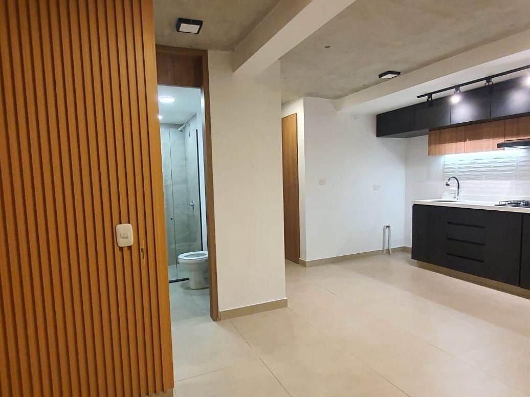 Apartamento de 1 alcoba en venta en El Plan, Bogotá, 35 m² · foto 7 de 12