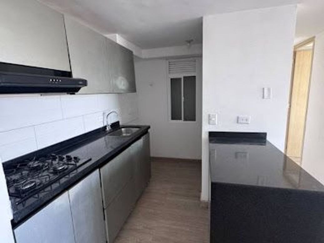 Apartamento de 3 alcobas en venta en Fontibón, Bogotá, 50 m² · foto 7 de 20