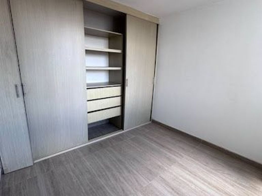 Apartamento de 3 alcobas en venta en Fontibón, Bogotá, 50 m² · foto 10 de 20