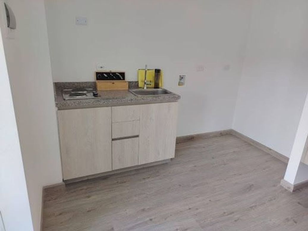 Apartaestudio en arriendo en Chapinero, Bogotá, 25 m² · foto 4 de 20