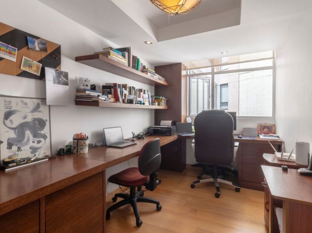 Apartamento de 4 alcobas en venta en La Macarena, Bogotá, 240 m² · foto 8 de 20