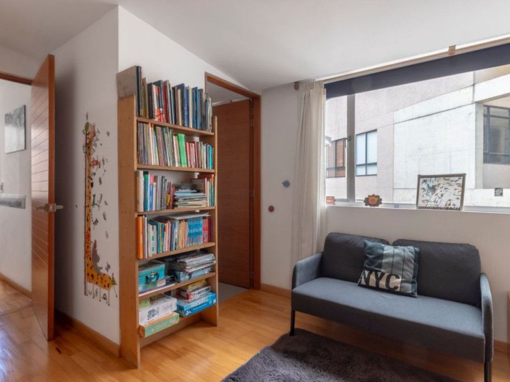 Apartamento de 4 alcobas en venta en La Macarena, Bogotá, 240 m² · foto 13 de 20