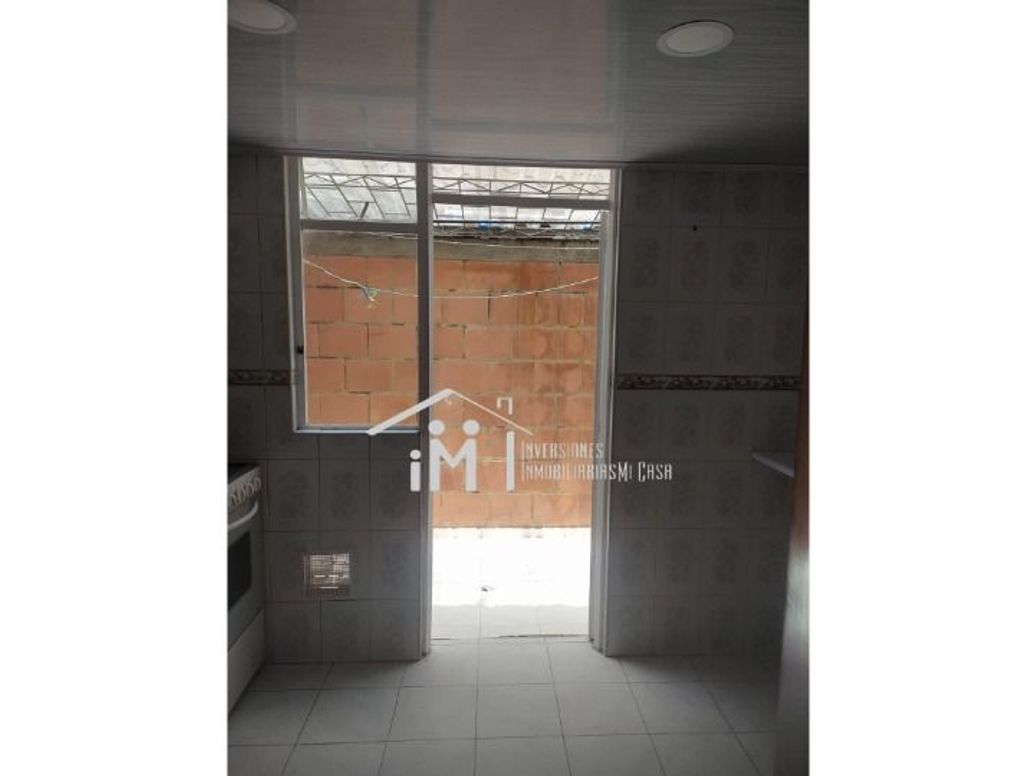 Casa de 4 alcobas en arriendo en Campo Alegre, Bogotá, 60 m² · foto 9 de 13