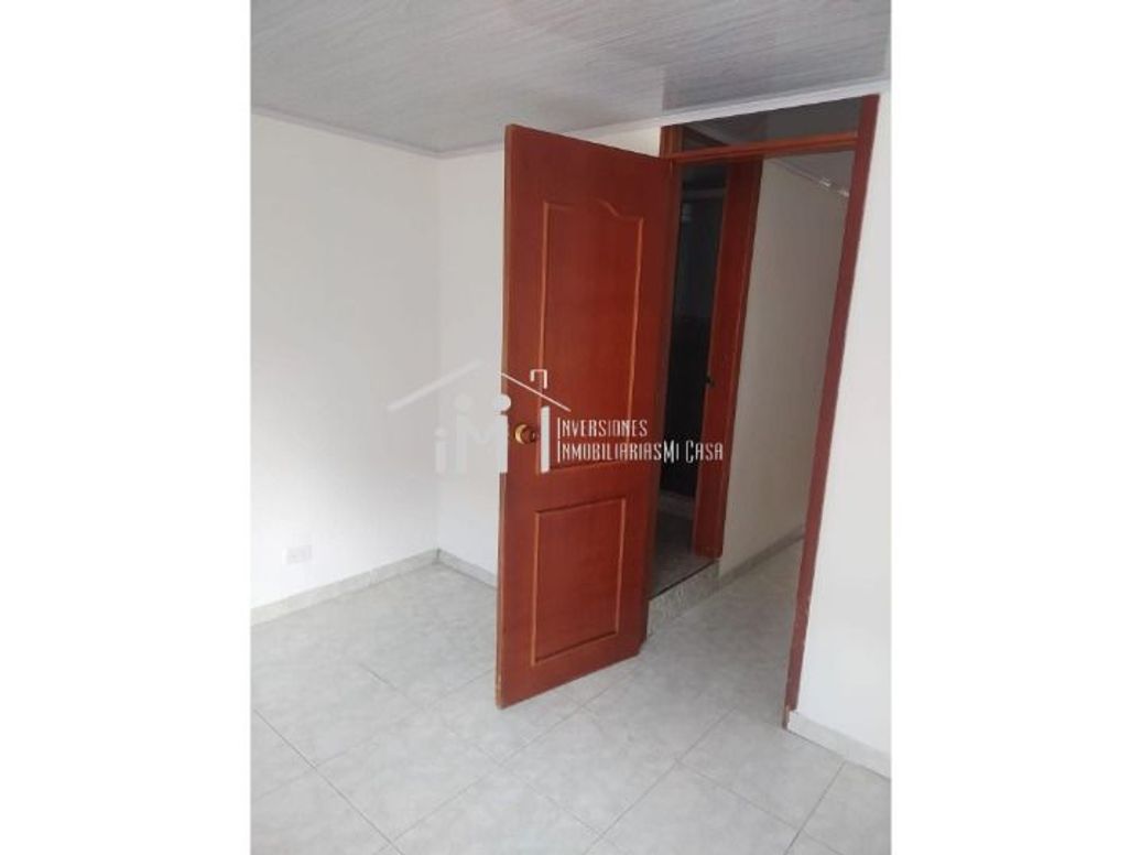 Casa de 4 alcobas en arriendo en Campo Alegre, Bogotá, 60 m² · foto 6 de 13
