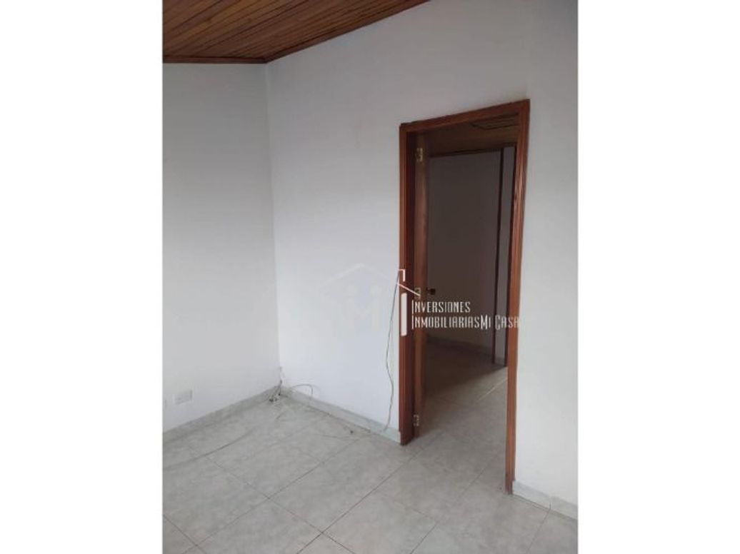 Casa de 4 alcobas en arriendo en Campo Alegre, Bogotá, 60 m² · foto 4 de 13
