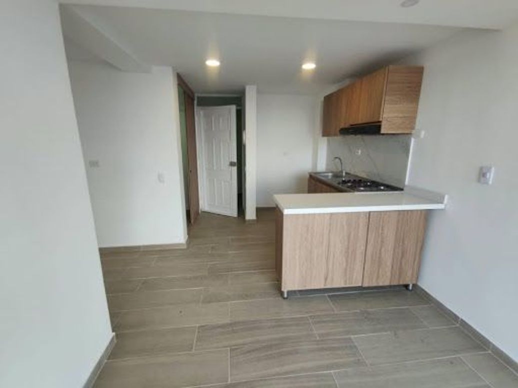 Apartamento de 2 alcobas en arriendo en Fontibón, Bogotá, 47 m² · foto 7 de 20