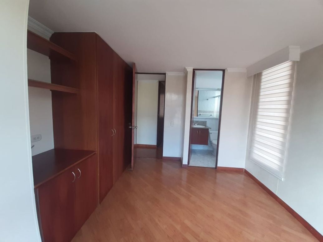 Apartamento de 3 alcobas en arriendo en Gilmar, Bogotá, 76 m² · foto 10 de 15
