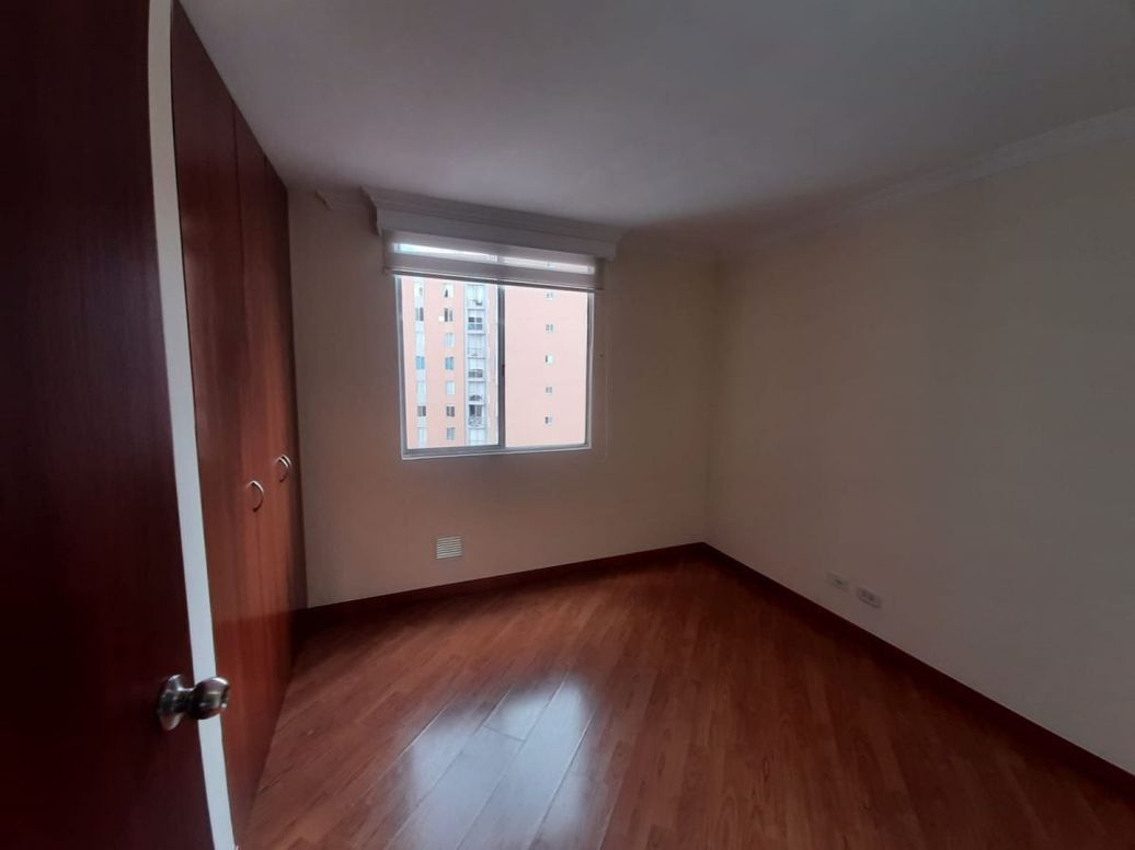 Apartamento de 3 alcobas en arriendo en Gilmar, Bogotá, 76 m² · foto 12 de 15