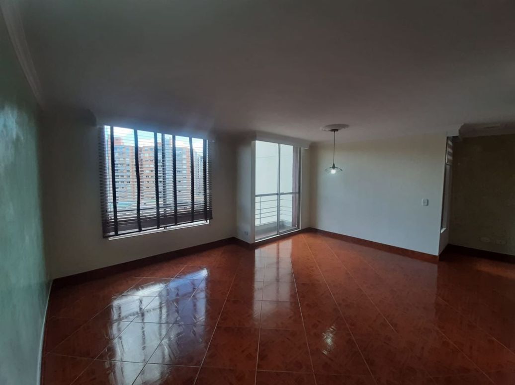Apartamento de 3 alcobas en arriendo en Gilmar, Bogotá, 76 m² · foto 3 de 15