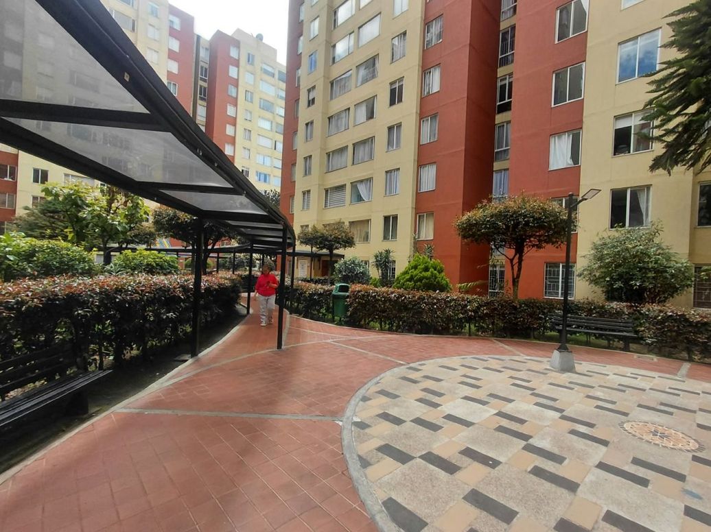Apartamento de 3 alcobas en venta en San Miguel, Bogotá, 53 m² · foto 9 de 13