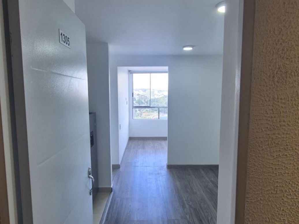Apartamento de 1 alcoba en arriendo en El Redil, Bogotá, 35 m² · foto 2 de 19