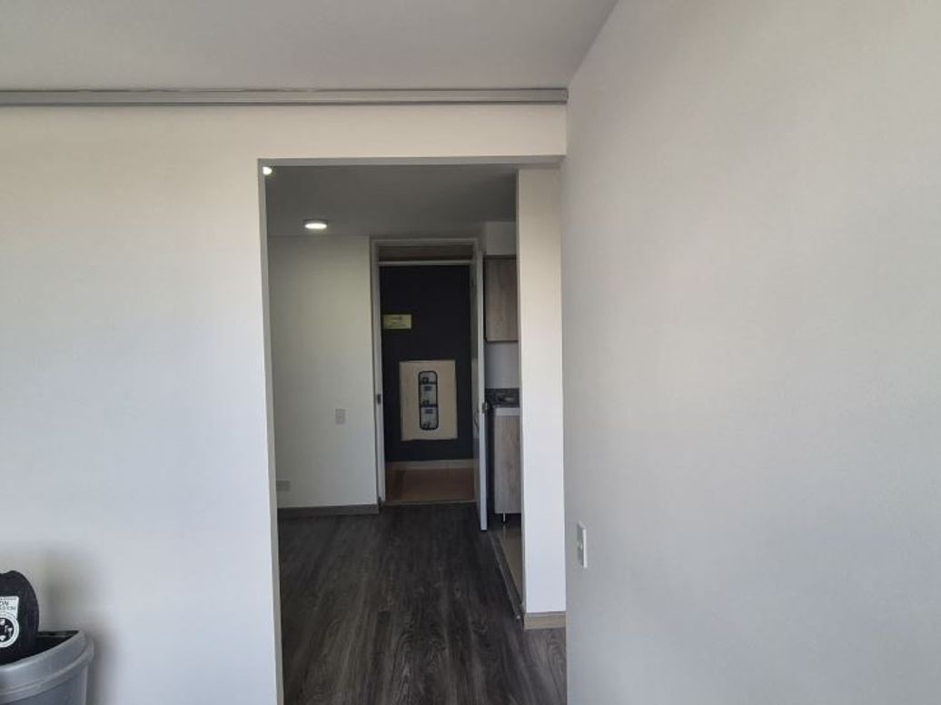 Apartamento de 1 alcoba en arriendo en El Redil, Bogotá, 35 m² · foto 5 de 19
