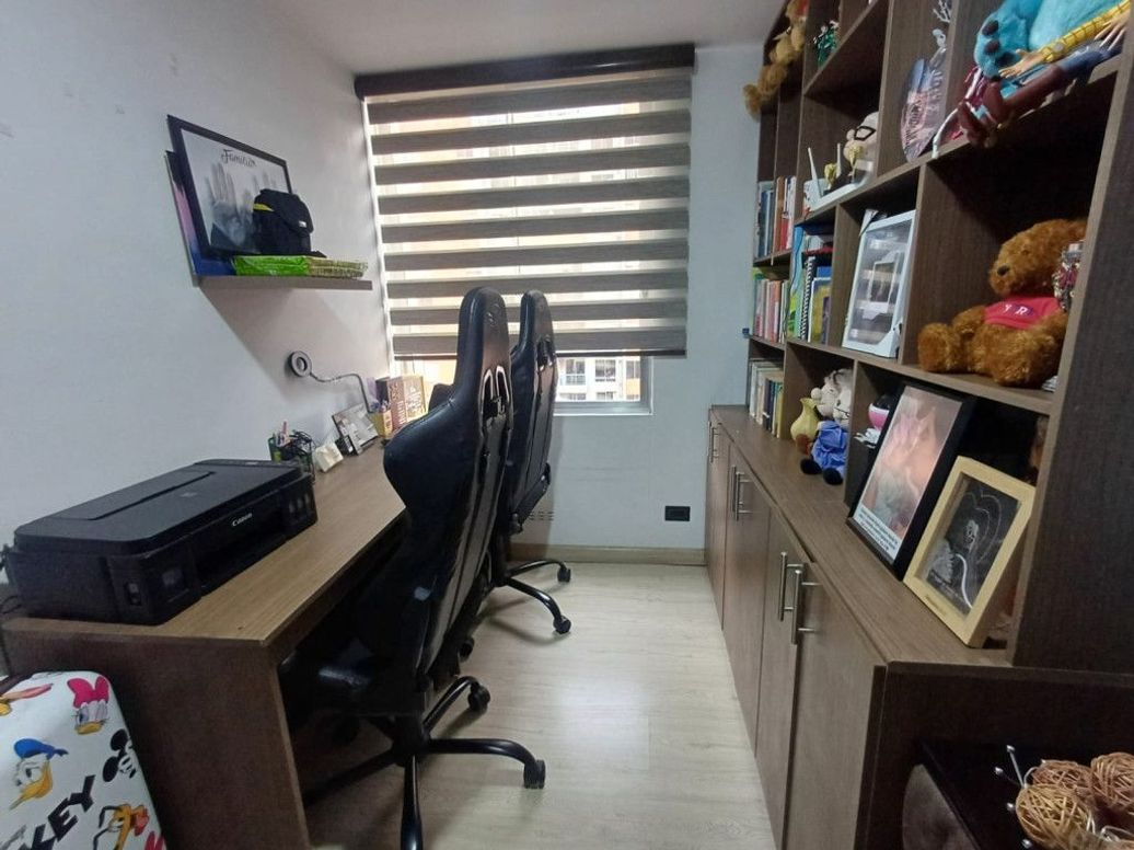Apartamento de 3 alcobas en venta en Ub. Castilla, Bogotá, 63 m² · foto 10 de 20