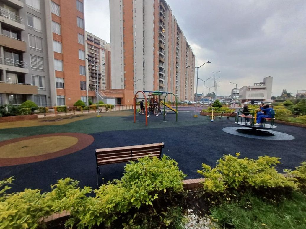 Apartamento de 3 alcobas en venta en Ub. Castilla, Bogotá, 63 m² · foto 20 de 20