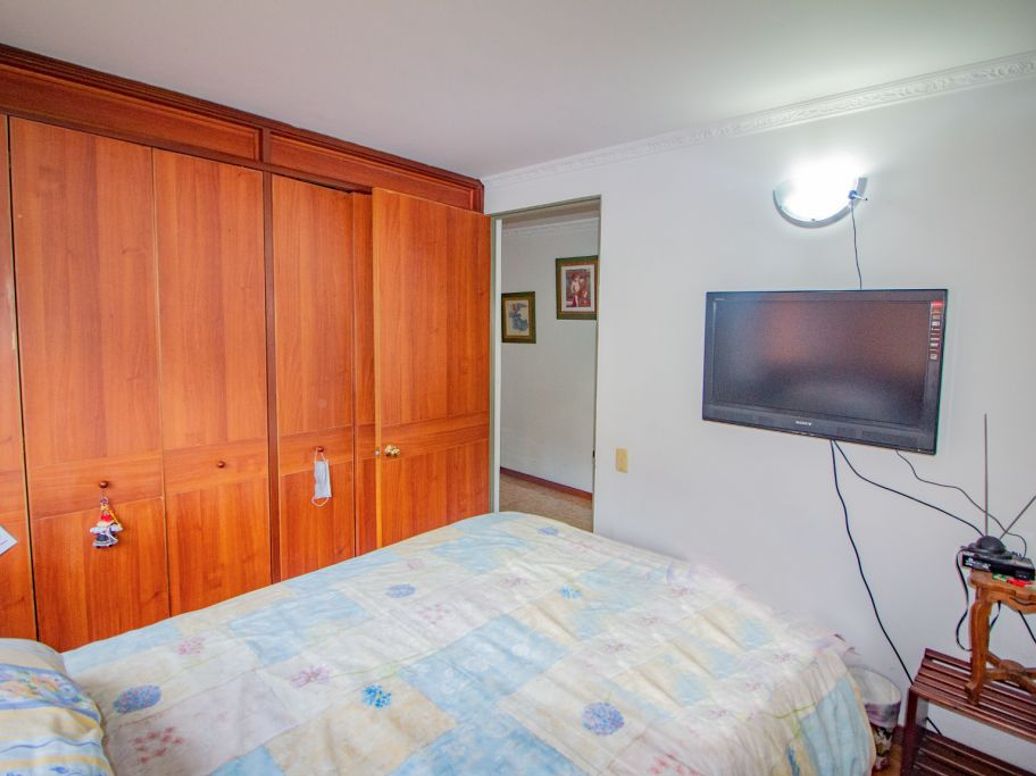 Apartamento de 3 alcobas en venta en Armenia, Bogotá, 84 m² · foto 9 de 19