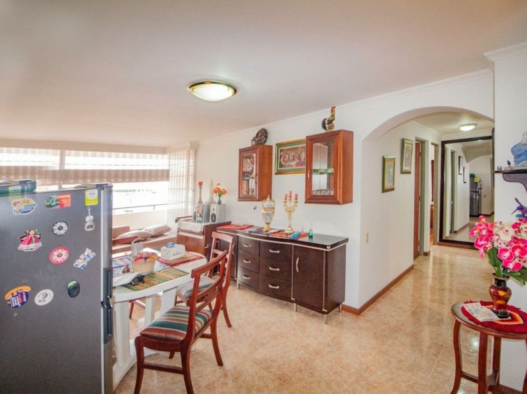 Apartamento de 3 alcobas en venta en Armenia, Bogotá, 84 m² · foto 2 de 19