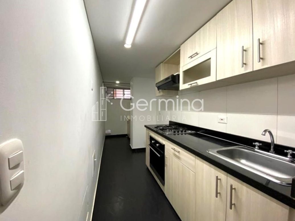 Apartamento de 3 alcobas en arriendo en La Chucua, Bogotá, 73 m² · foto 4 de 11