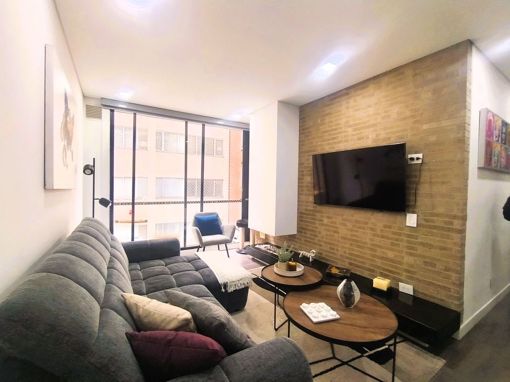 Apartamento de 2 alcobas en venta en Santa Barbara Occidental, Bogotá, 78 m² · foto 7 de 20