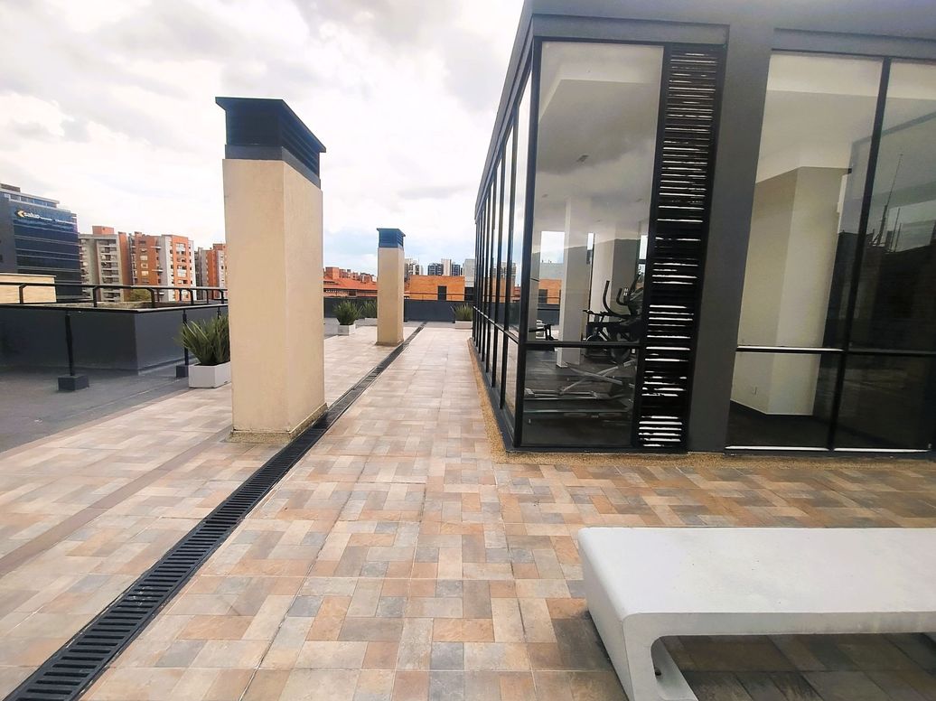 Apartamento de 2 alcobas en venta en Santa Barbara Occidental, Bogotá, 78 m² · foto 17 de 20