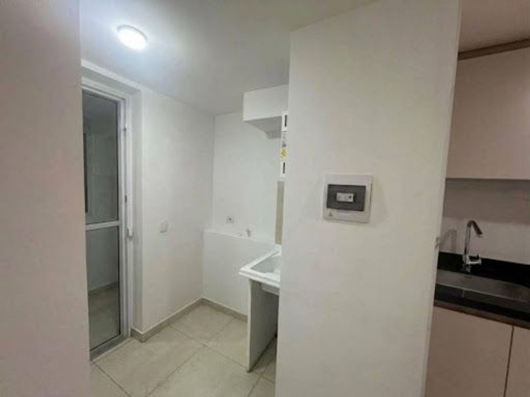 Apartaestudio en arriendo en La Felicidad, Bogotá, 38 m² · foto 4 de 20