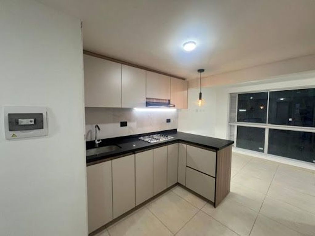 Apartaestudio en arriendo en La Felicidad, Bogotá, 38 m² · foto 6 de 20